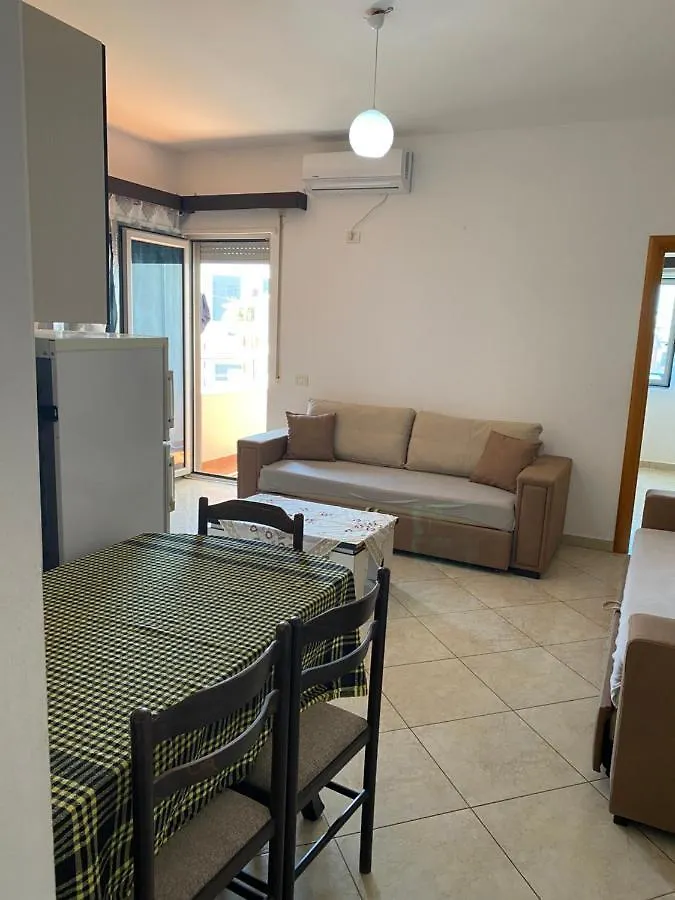 Gerald'S Central Apartments Vlore