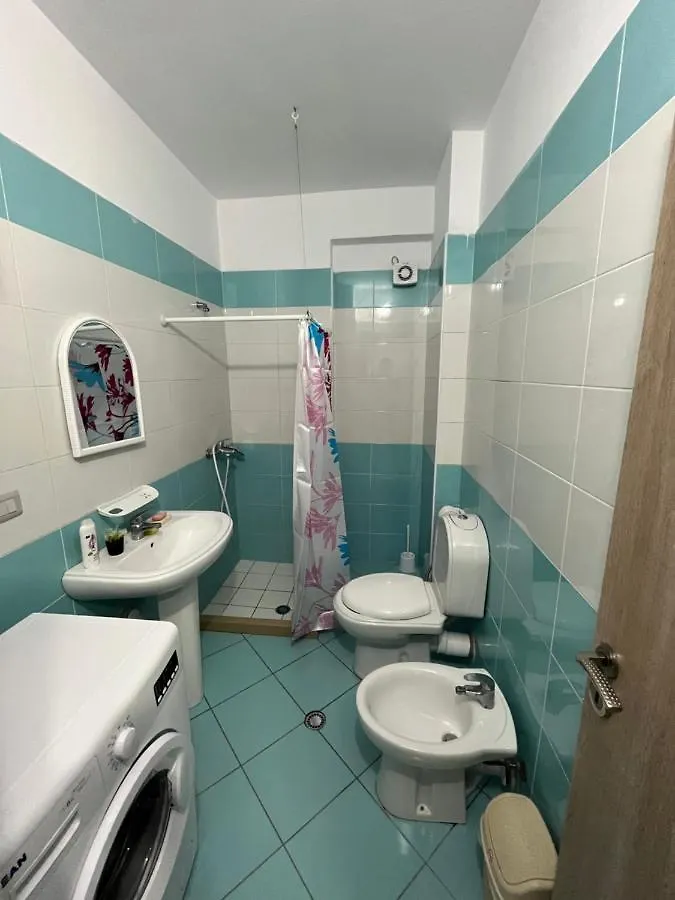 Gerald'S Central Apartments Vlore