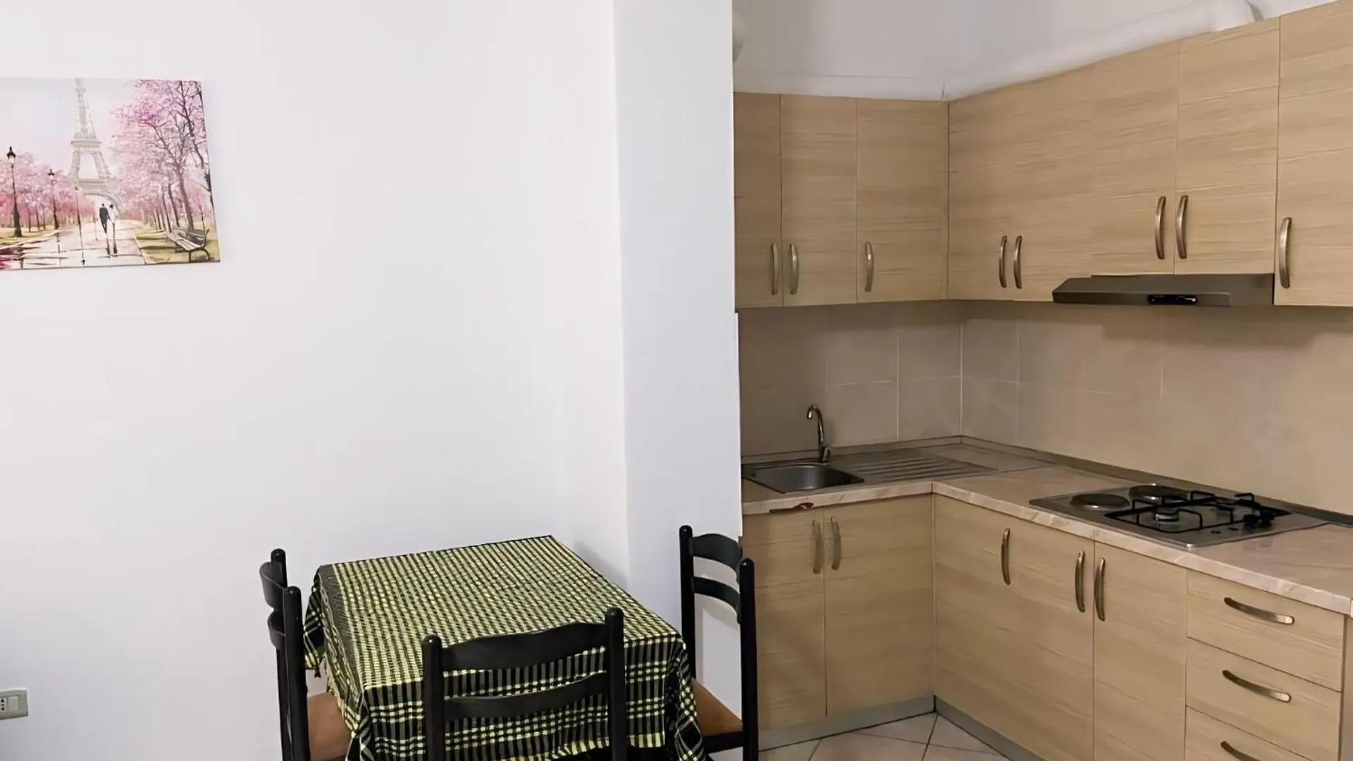 Gerald'S Central Apartments Vlore