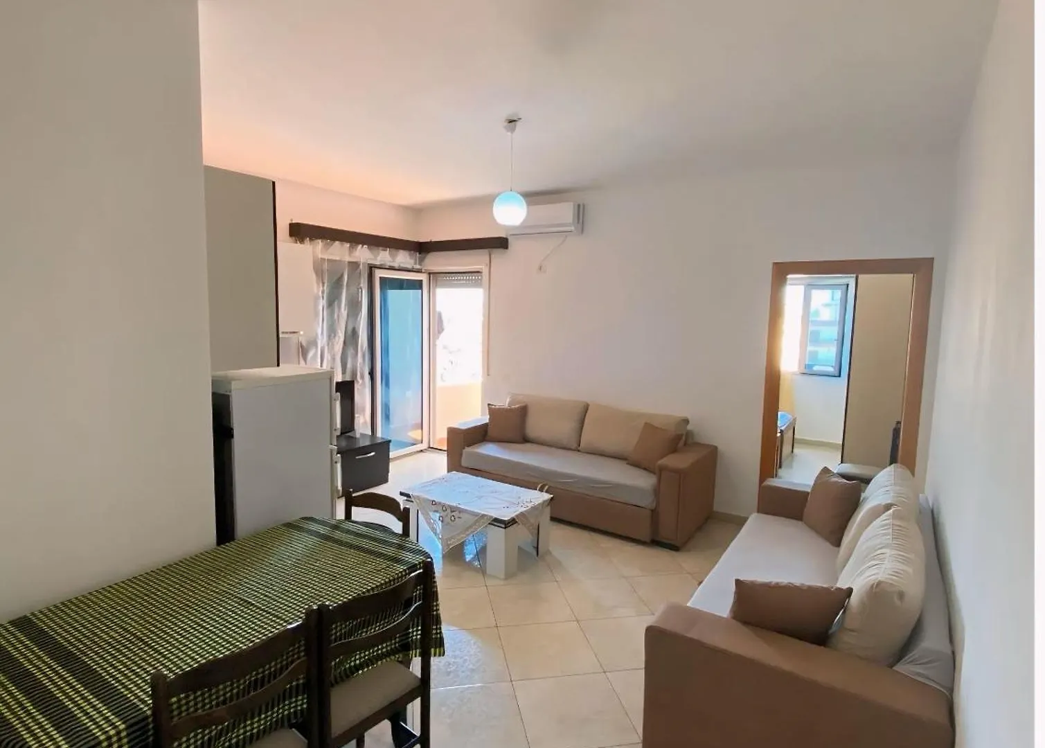 Gerald'S Central Apartments Vlore