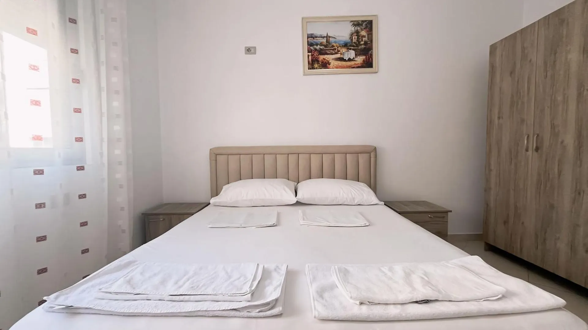 Gerald'S Central Apartments Vlorë