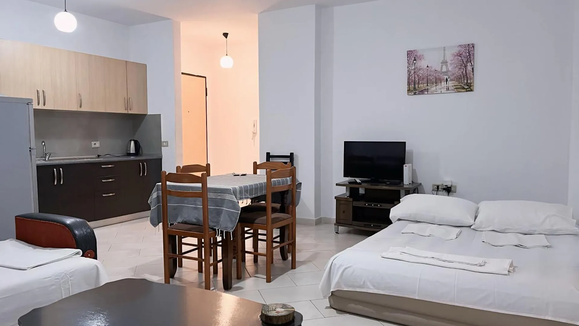 Gerald'S Central Apartments Vlorë